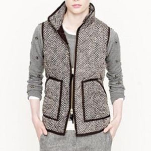 JCrew Women’s black and white herringbone vest.